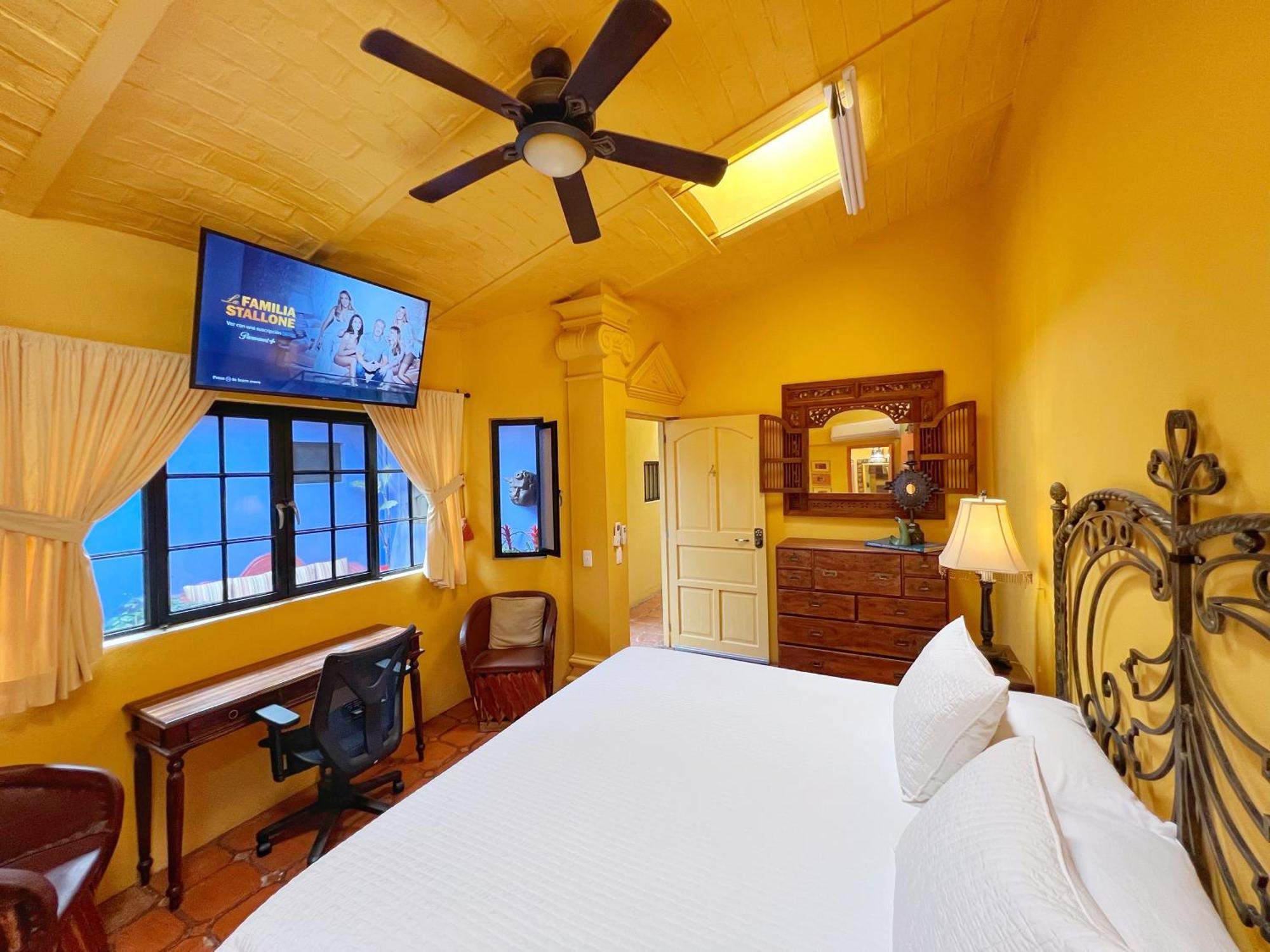 Estrellita'S Bed & Breakfast Ajijic Dış mekan fotoğraf