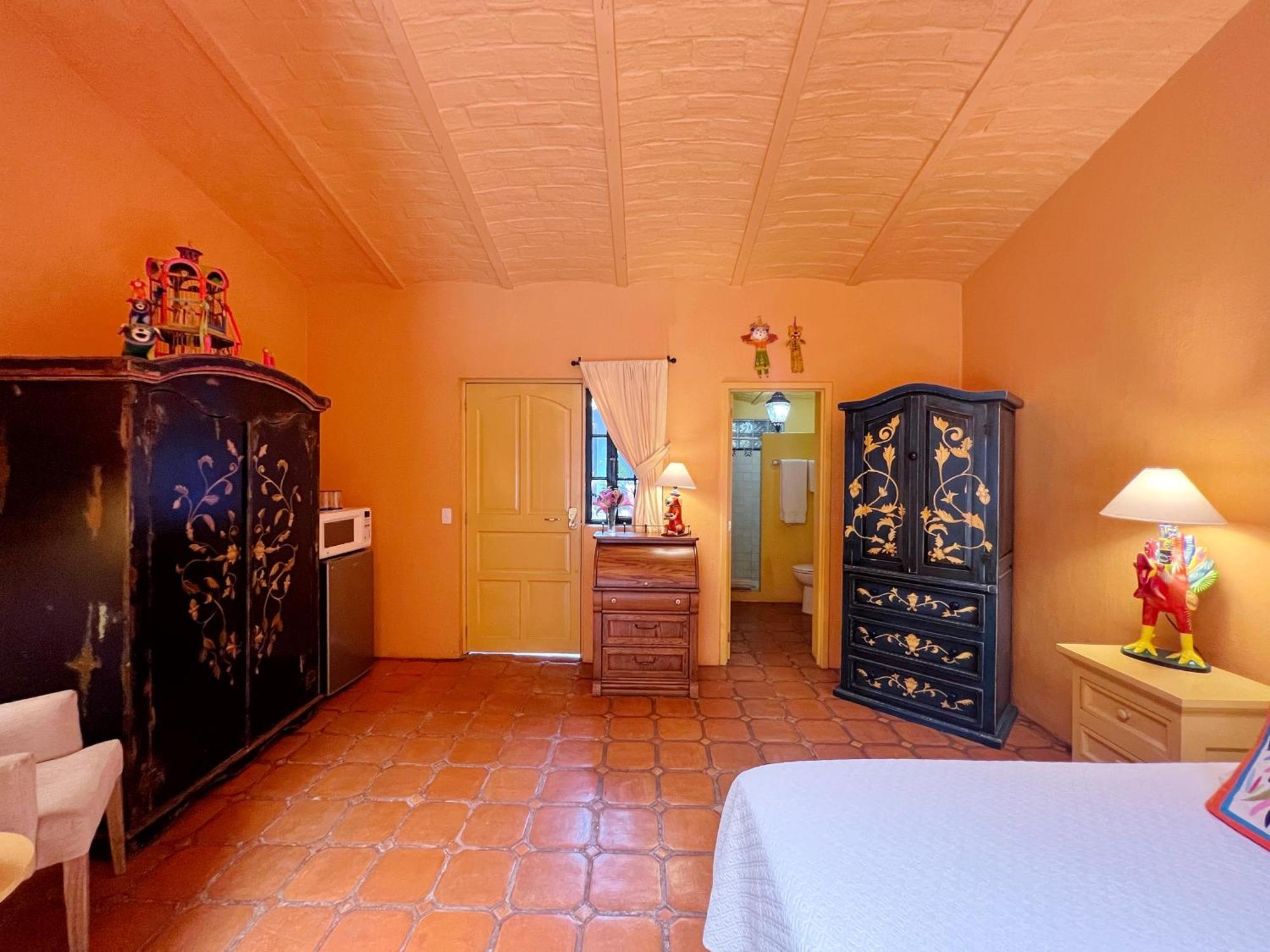 Estrellita'S Bed & Breakfast Ajijic Dış mekan fotoğraf